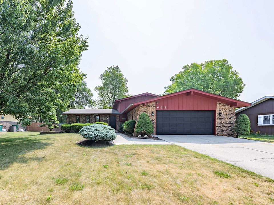 1st image of 622 Ca Crest Dr