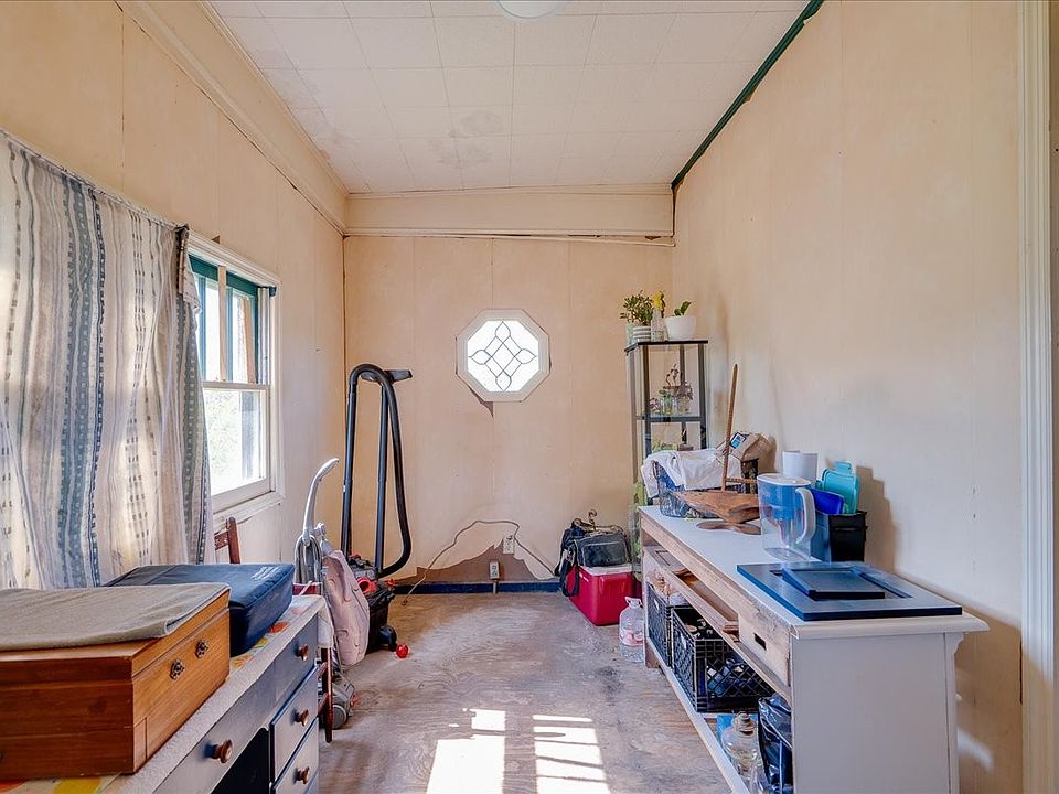 16th image of 7480 Beech Hill Rd