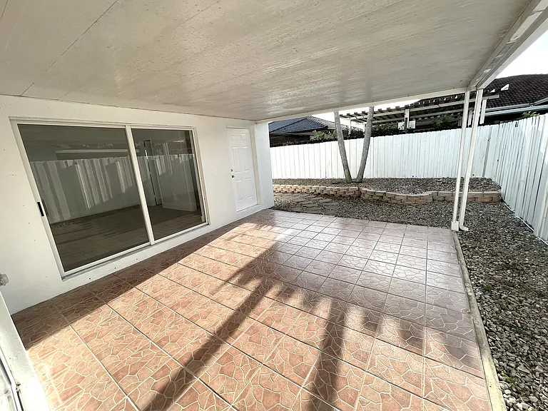 18254 SW 143rd Pl — Photo 32