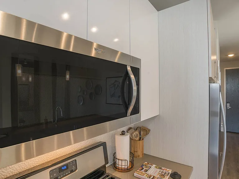 The Elle Apartments — Photo 5