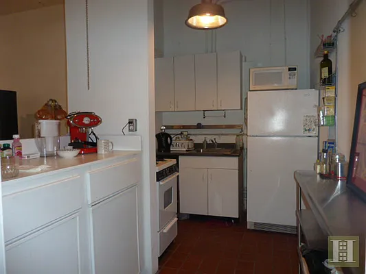 Rented by Halstead Real Estate | media 44