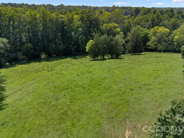 135/ACRE S Mooresville Rd, Mooresville, NC 28115
