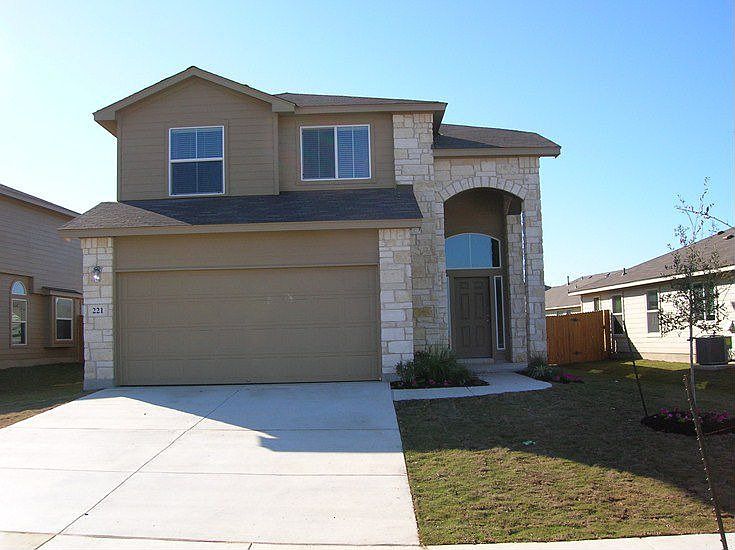 221 Brazoria Trail