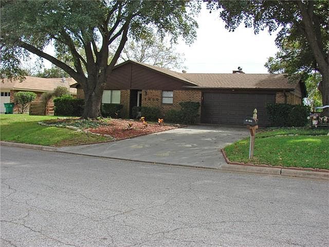 1st image of 1605 Brazos Ave