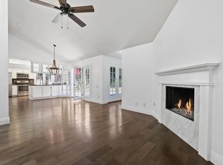 1811 Newport Hills Dr E, Newport Beach, CA 92660