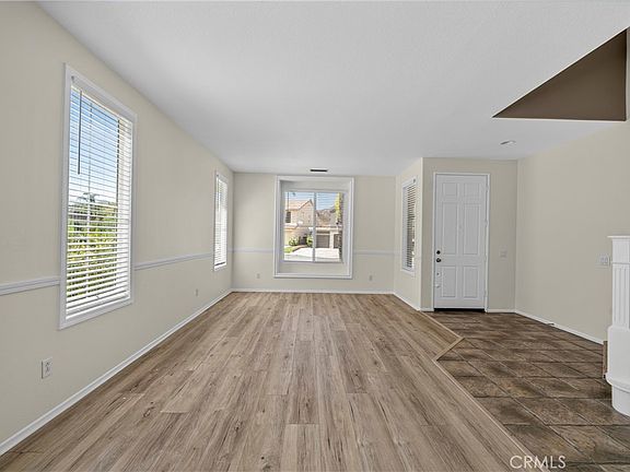 4th image of 28454 Cascade Rd