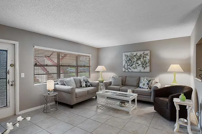 1 bed, 1.5 bath, 702 sqft, $1,650 — Photo 3