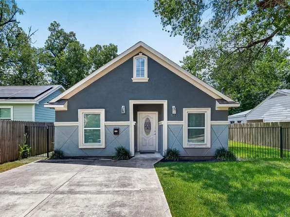 6733 Goforth St, Houston, TX 77021