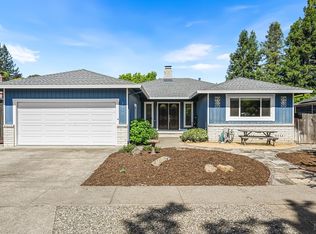 2412 Horseshoe Drive, Santa Rosa, CA 95405