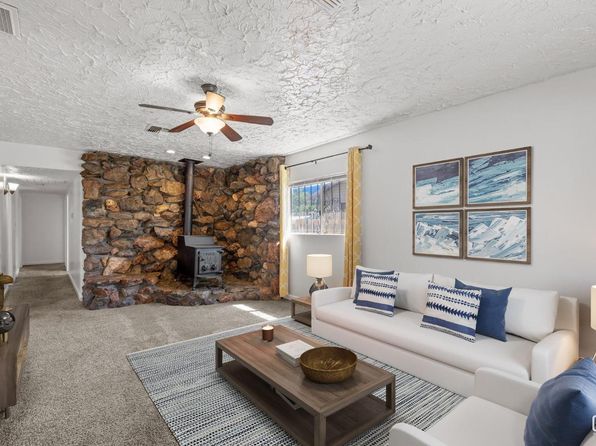 726 Belmont St, Delano, CA 93215