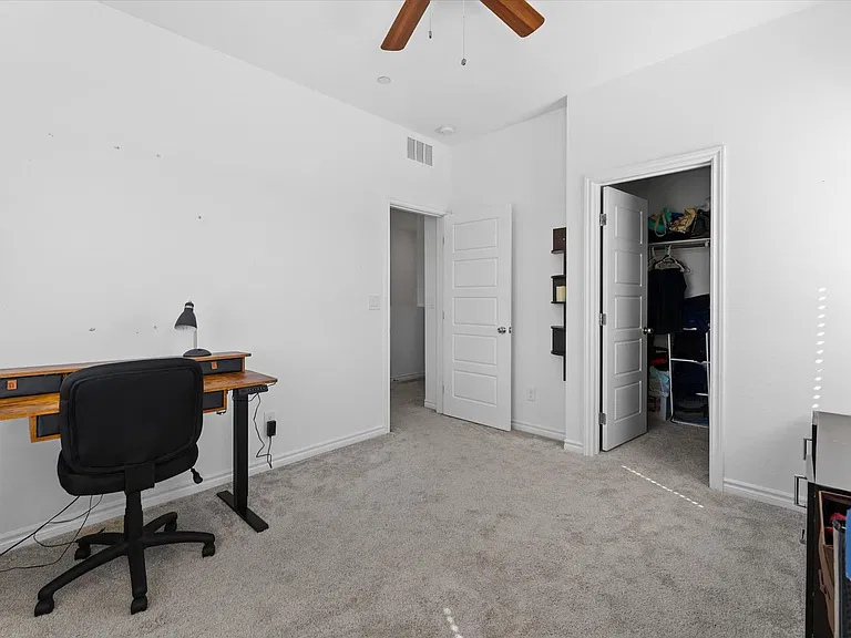 237 Callen Falls Ave #2011 — Photo 25