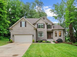 5220 Woodpointe Ct, Owensboro, KY 42303