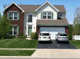 2746 Christopher Blvd, Hamburg, NY 14075