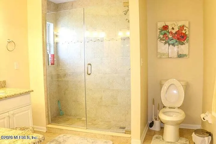 2114 Forest Gate Dr E — Photo 6