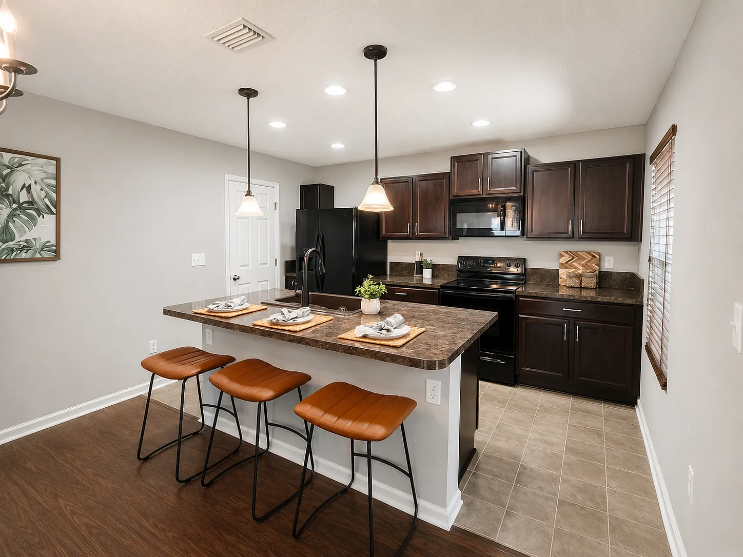 3 bed, 2.0 bath, 1628 sqft, $1,850 — Photo 4