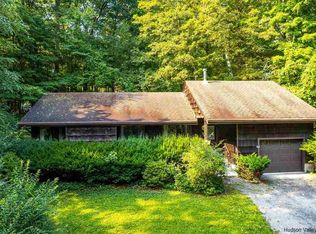 81 Barrett Pond Rd, Cold Spring, NY 10516