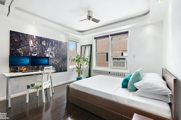 Rented by Brown Harris Stevens | media 14