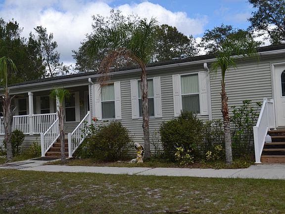 4th image of 4199 Hidden Lakes Dr