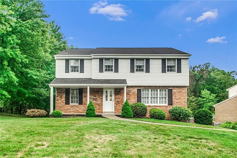 1st image of 301 Laurelwood Dr