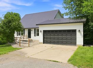 11975 State Line Rd #120, Middlebury, IN 46540