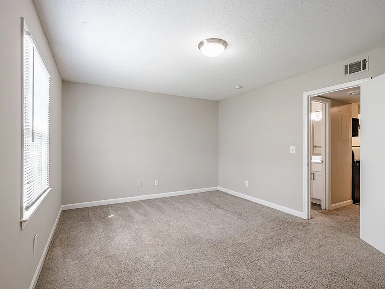 Lofts at Mill Creek Apartments — Photo 41