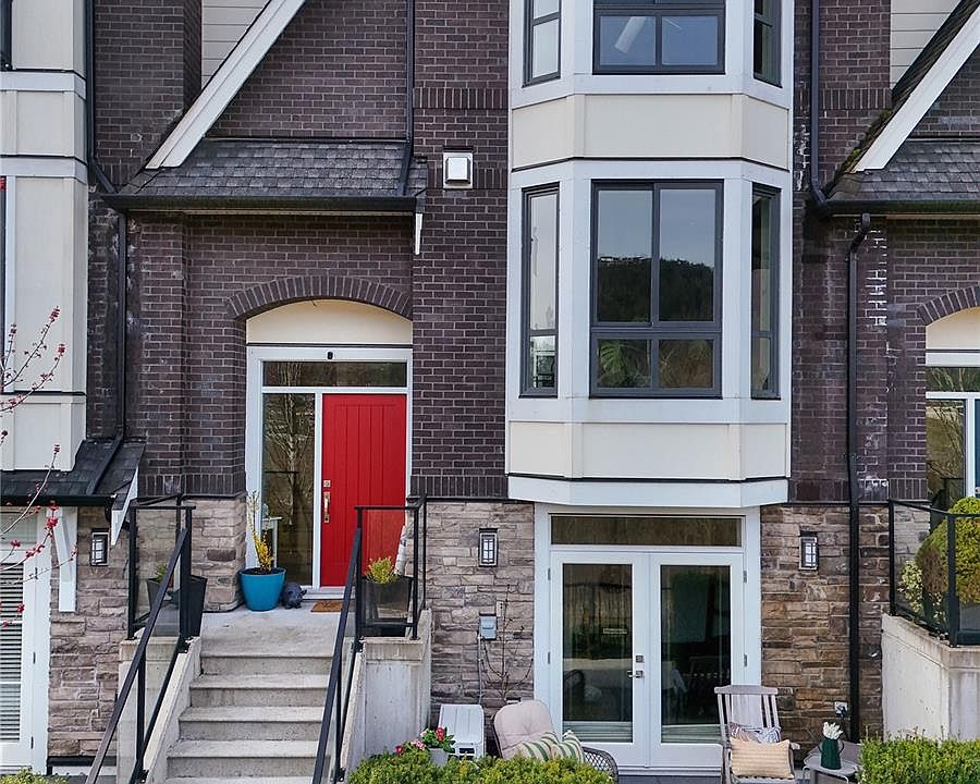 1st image of 2826 Turnstyle Cres