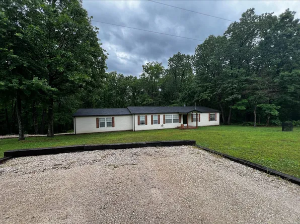 94 Cave Dr, Eldon, MO 65026