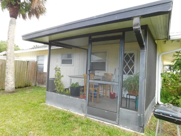 (undisclosed Address), Fort Pierce, FL 34981