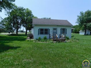 401 Wyoming Ave, Holton, KS 66436