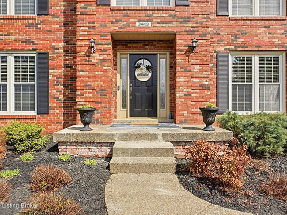 4th image of 3419 Brookhollow Dr