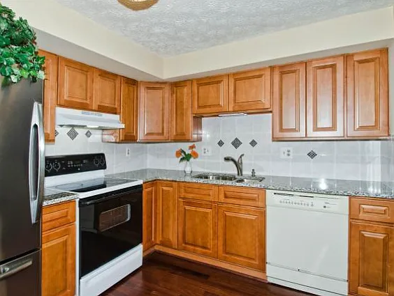 10613 Whiterock Ct — Photo 3