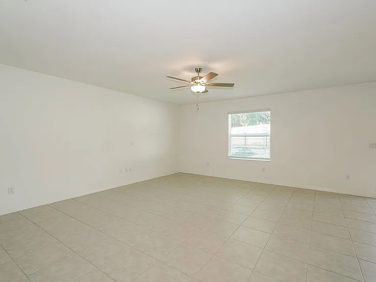 36590 Garden Wall Way — Photo 10
