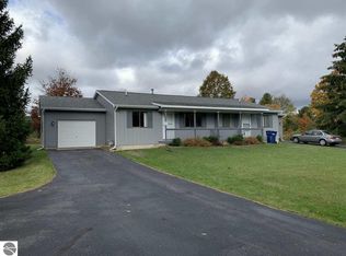 4215 Manhattan E, Traverse City, MI 49685