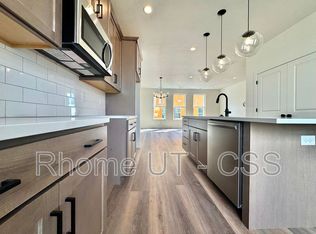 1508 W Kiera Ct, Farmington, UT 84025