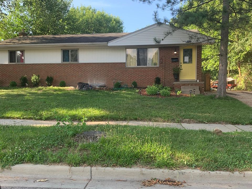 1st image of 2951 Birch Hollow Dr