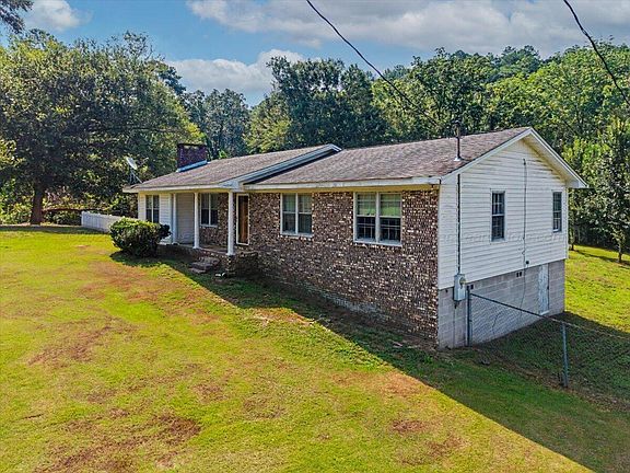 2nd image of 449 Rainwood Lodge Rd