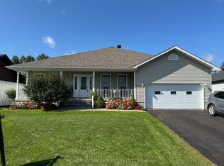 9 Grove St, South Dundas, ON K0E 1K0