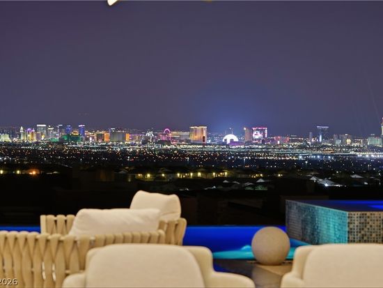 2224 Ledge Rock Ln, Henderson, NV 89052