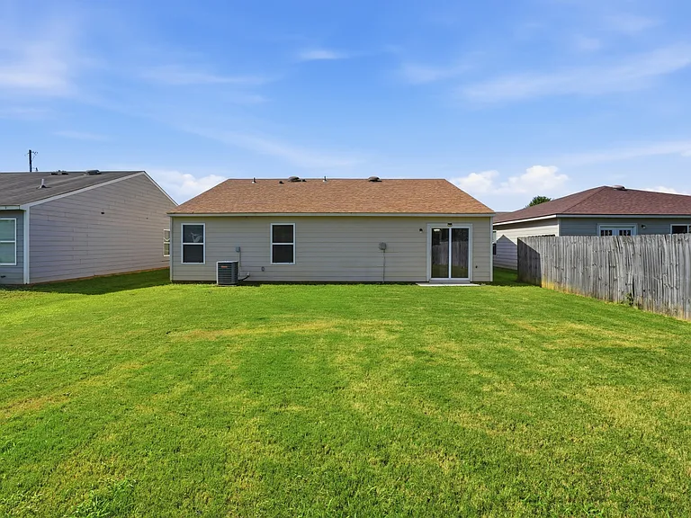 15110 Mill Valley Dr — Photo 18