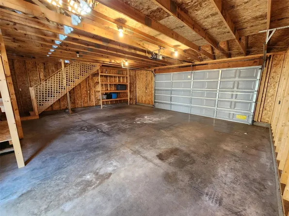 2039 Park Ave SE, Cedar Rapids, IA 52403