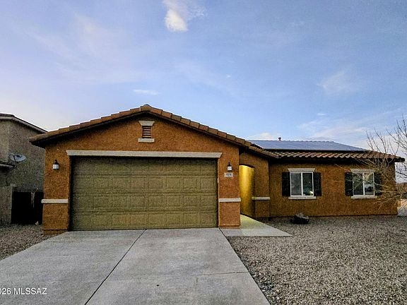 3rd image of 424 W Rg Lee Pl