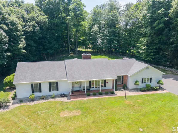 28 Wintergreen Hill Road, Danbury, CT 06811