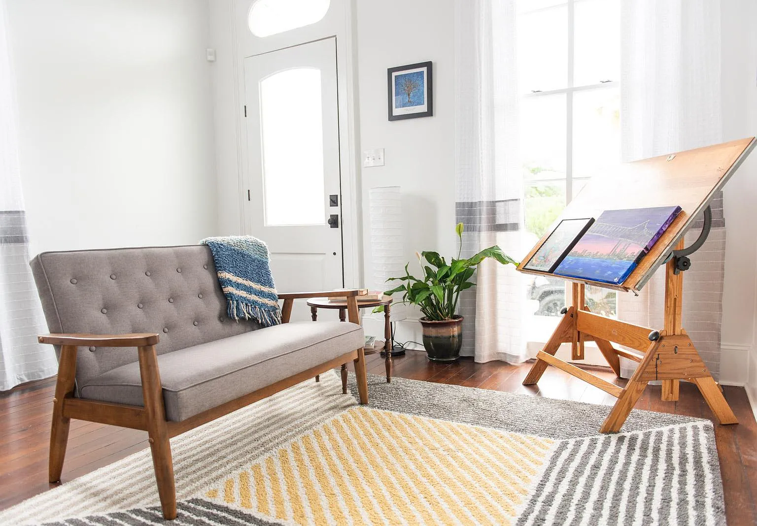 1 bed, 750 sqft, $1,600 — Photo 2