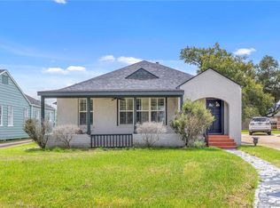 906 9th St, Lake Charles, LA 70601