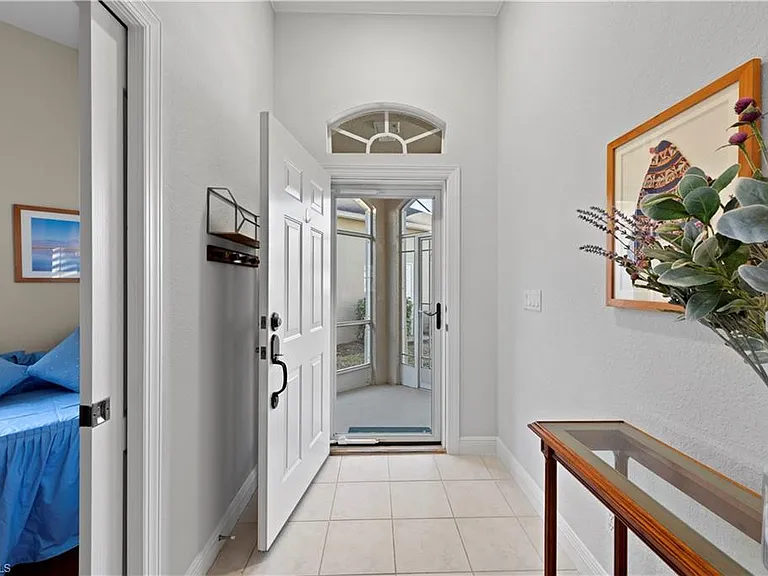 8066 Tauren Ct — Photo 2