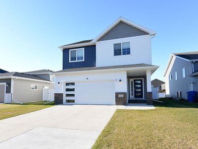 7421 18th St S, Fargo, ND, 58104