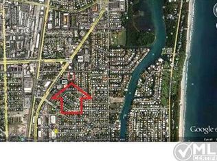 220 NE 11th St, Boca Raton, FL 33432
