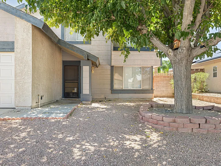 6951 Wedgewood Way — Photo 2