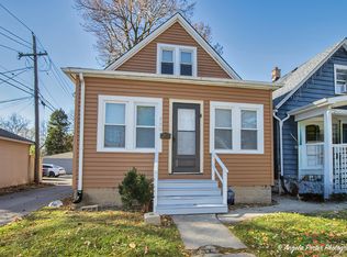 730 S Victory St, Waukegan, IL 60085