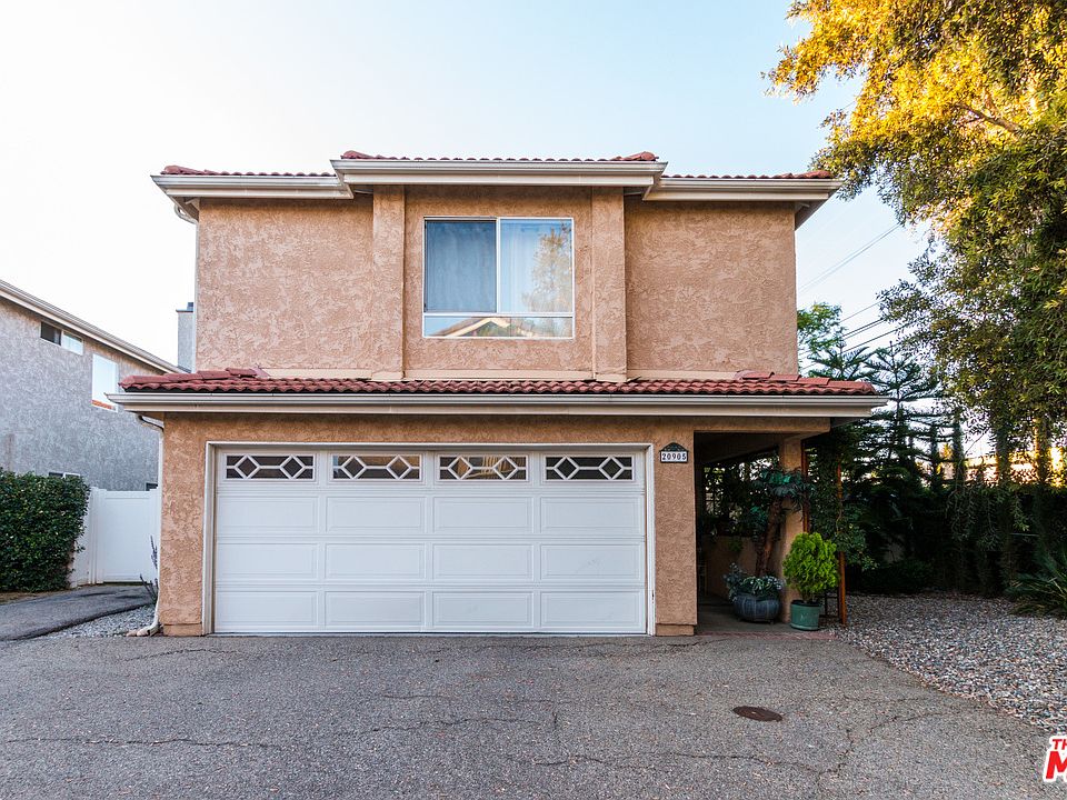 1st image of 20905 Gault St